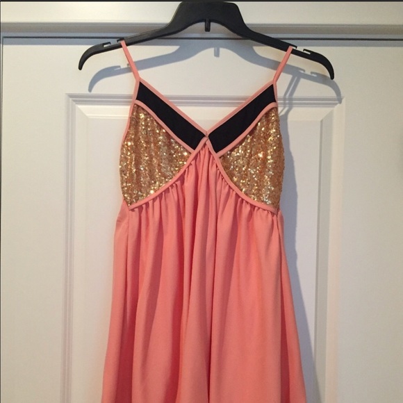 Sequin Tobi Dress - Picture 2 of 5